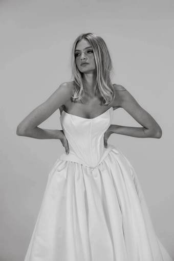 Jacqueline (satin corset) Colby John #2 frontface vertical cropped thumbnail