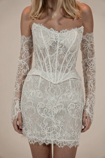 Jacqueline Mini Colby John #1 frontface vertical thumbnail