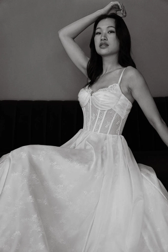 Colby John L2629 Selena #2 frontface vertical cropped thumbnail