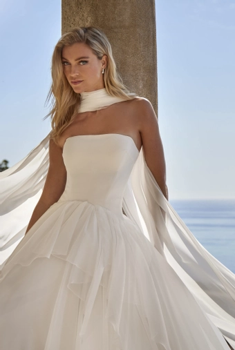Privee by Pronovias #Ayleen #2 frontface vertical cropped thumbnail