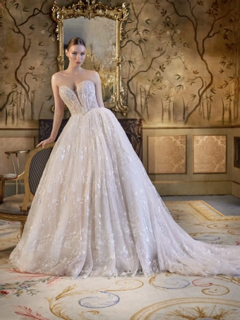 Privee by Pronovias #BRETTIA #1 frontface vertical thumbnail