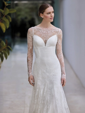 Privee by Pronovias Cieny #3 frontface vertical cropped thumbnail