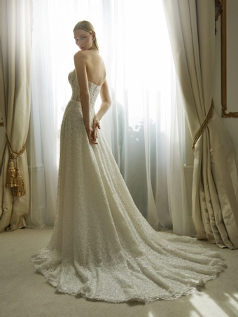 Privee by Pronovias #DORIC #2 backface vertical thumbnail