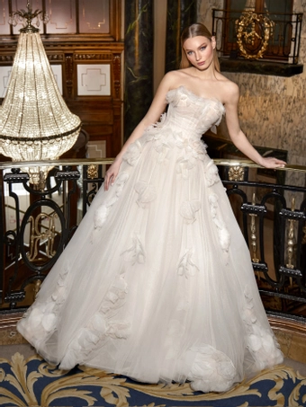 Privee by Pronovias DYEUS #1 frontface vertical thumbnail