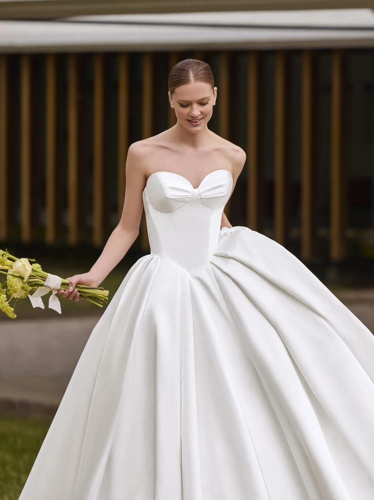 Privee by Pronovias #Eimera Default Thumbnail Image