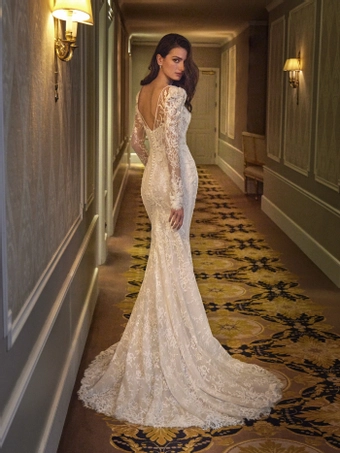 Privee by Pronovias #EURYTE #5 backface vertical thumbnail