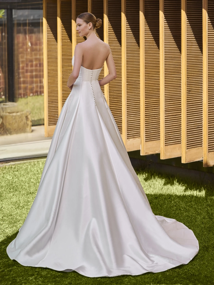 Pronovias FLOURE