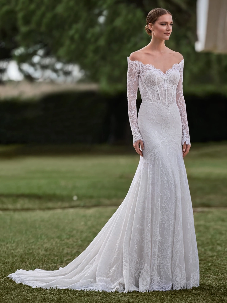 Privee by Pronovias #Gleny Default Thumbnail Image