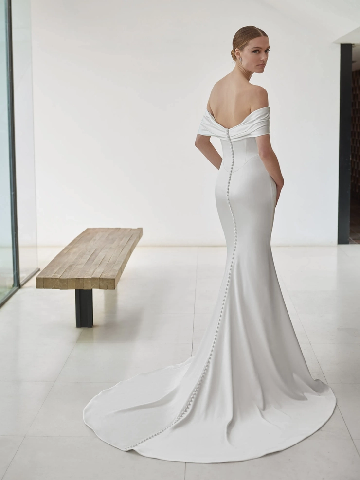Pronovias LEIGHT