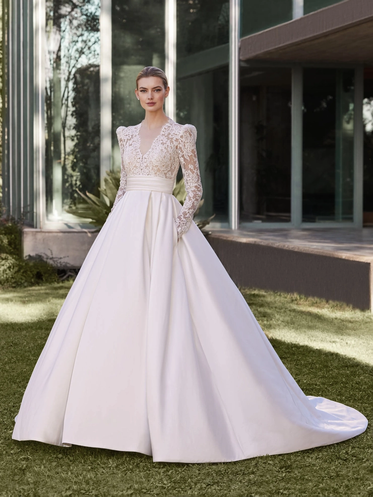 Privee by Pronovias #Massy Default Thumbnail Image