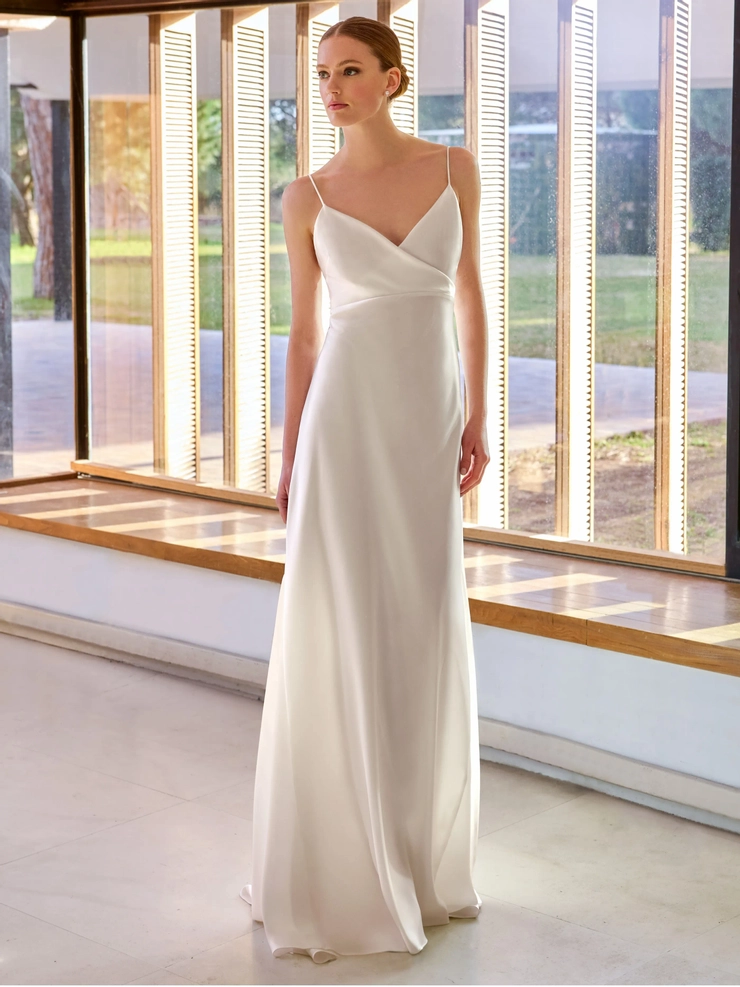 Privee by Pronovias #Nabel Default Thumbnail Image