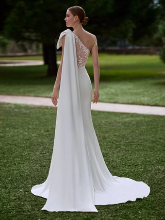 Privee by Pronovias Neua #0 default backface vertical thumbnail
