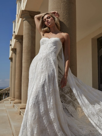 Privee by Pronovias Rymer #3 frontface vertical cropped thumbnail