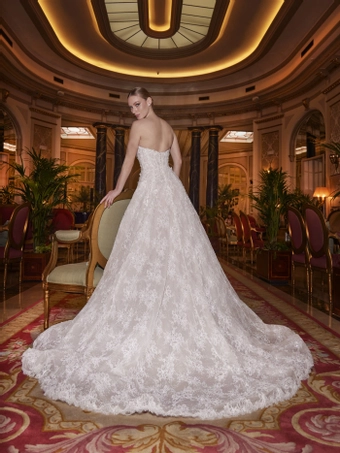 Privee by Pronovias #SUFI #2 backface vertical thumbnail