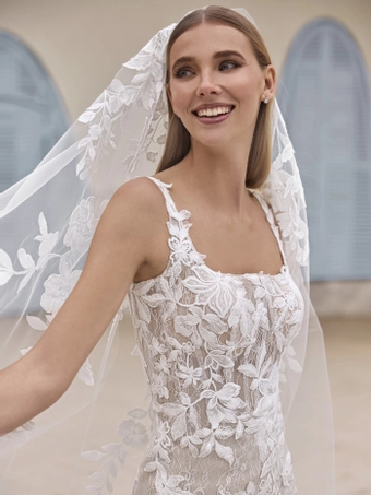 Privee by Pronovias #Zeala #3 frontface vertical cropped thumbnail