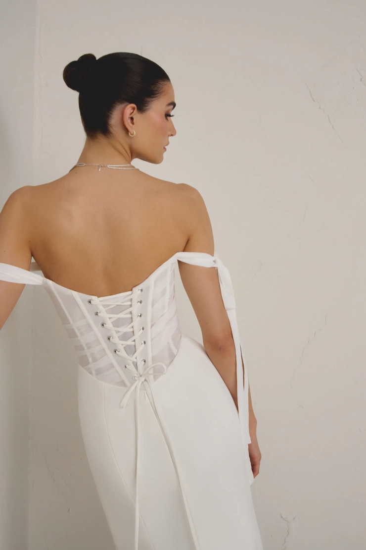 Justin Alexander Signature Style #99366 #10 backface vertical cropped picture