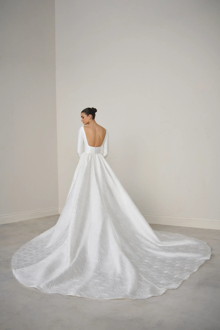 Justin Alexander Signature Backface Thumbnail Image