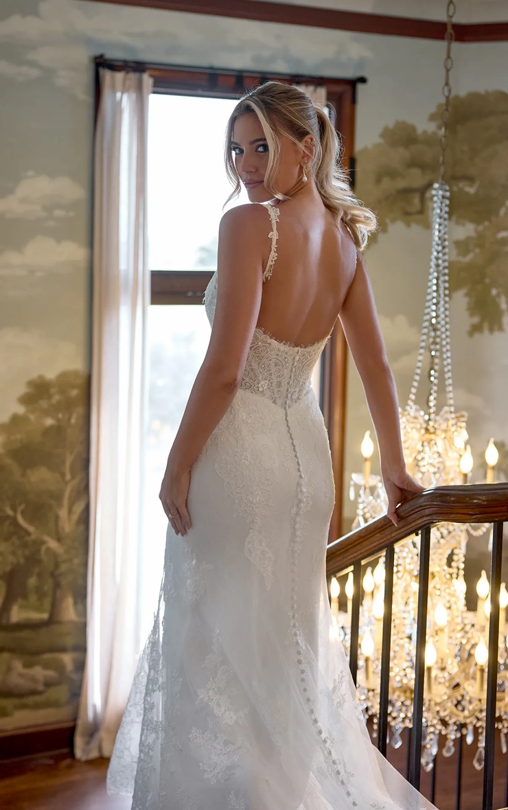 Essense of Australia Style #D4437 #5 backface vertical cropped picture