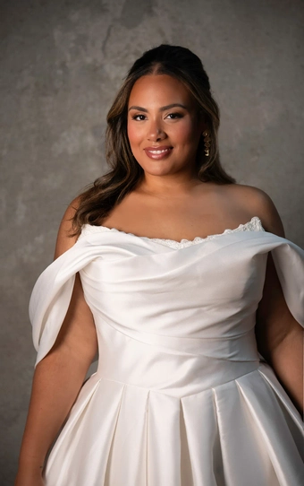 Essense of Australia Plus Size #D4427 #3 frontface vertical cropped thumbnail