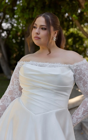Essense of Australia Plus Size #D4457 #2 frontface vertical cropped thumbnail