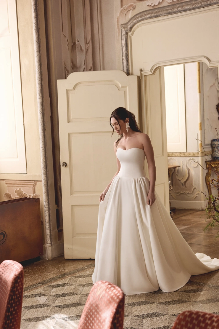 Justin Alexander Style #88466 #1 frontface vertical picture