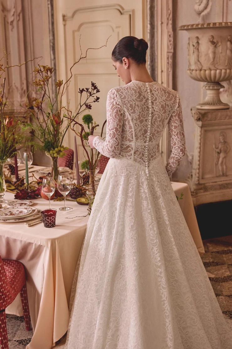 Justin Alexander Style #88477 #5 backface vertical cropped picture