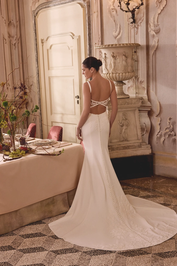 Justin Alexander Backface Thumbnail Image