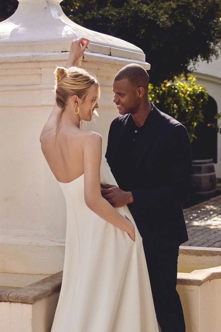 Lillian West Style #66410 #4 backface vertical cropped picture