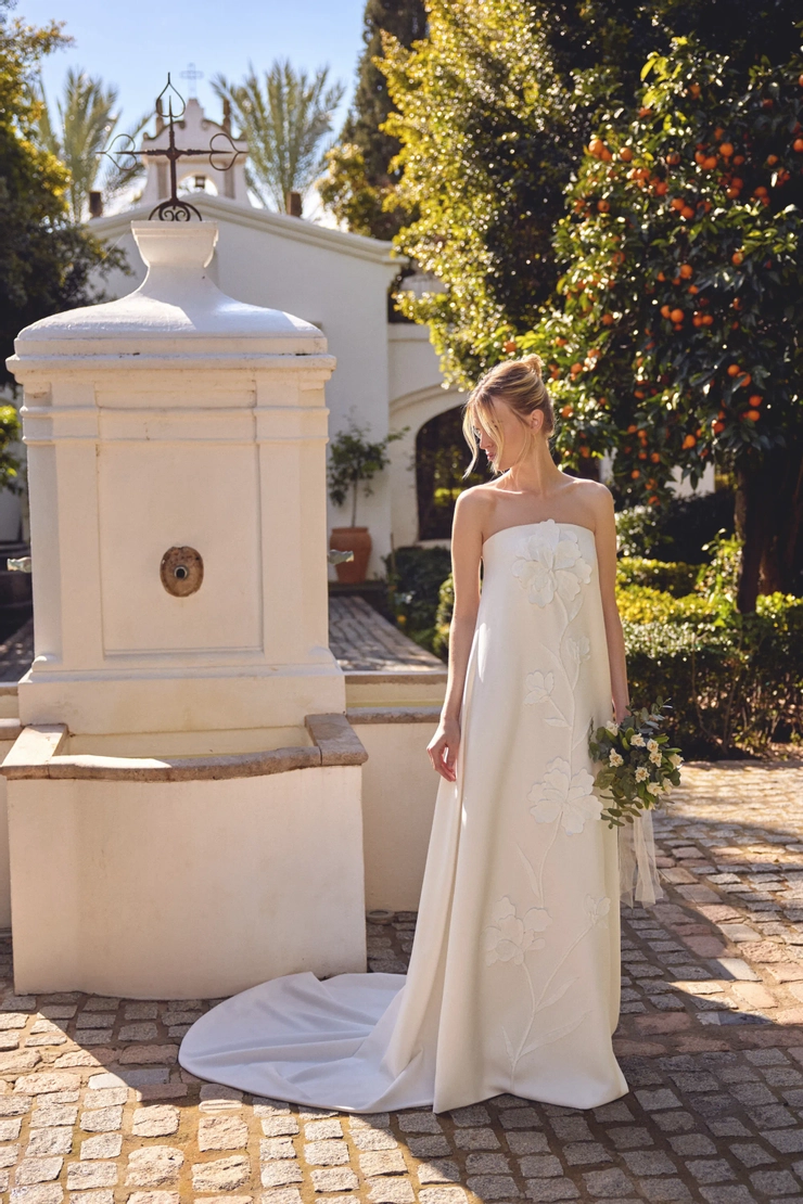 Lillian West Style #66410 #1 frontface vertical picture