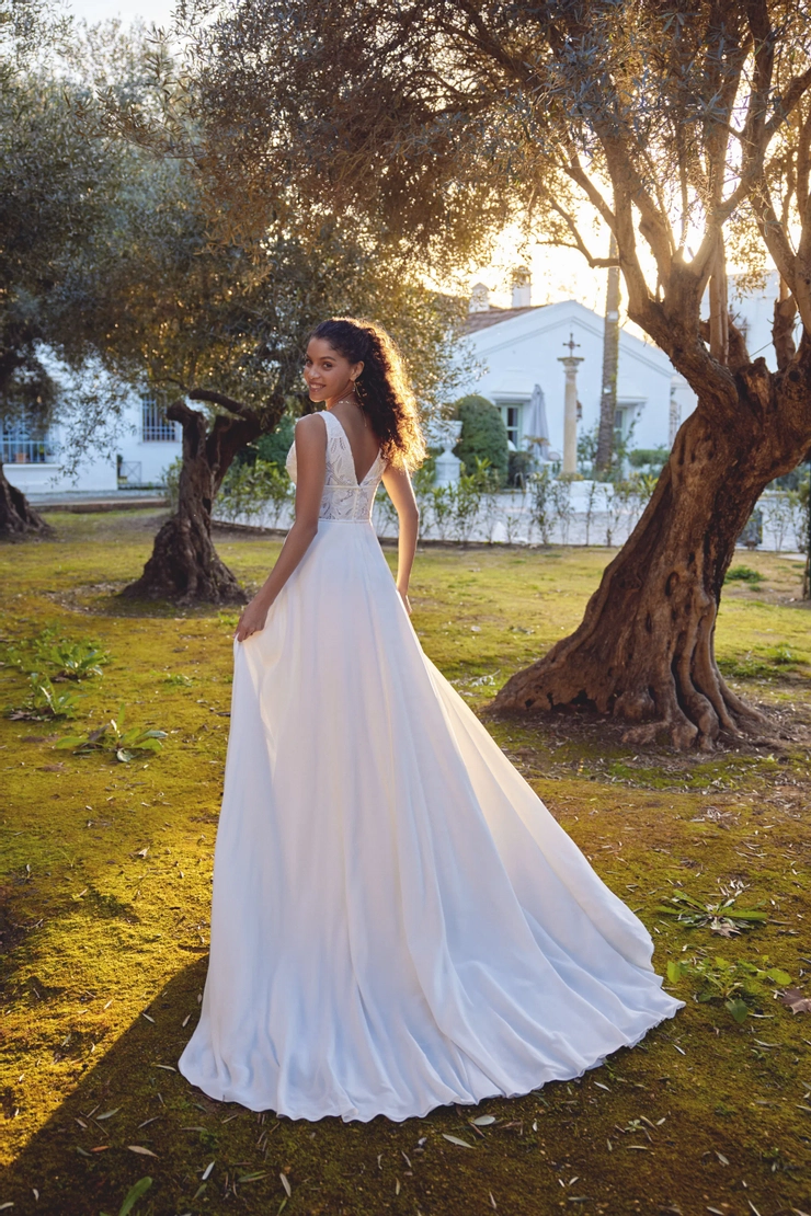 Lillian West Style #66419 #1 default backface vertical picture