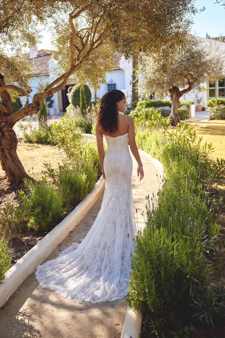 Lillian West Style #66428 #1 default backface vertical picture