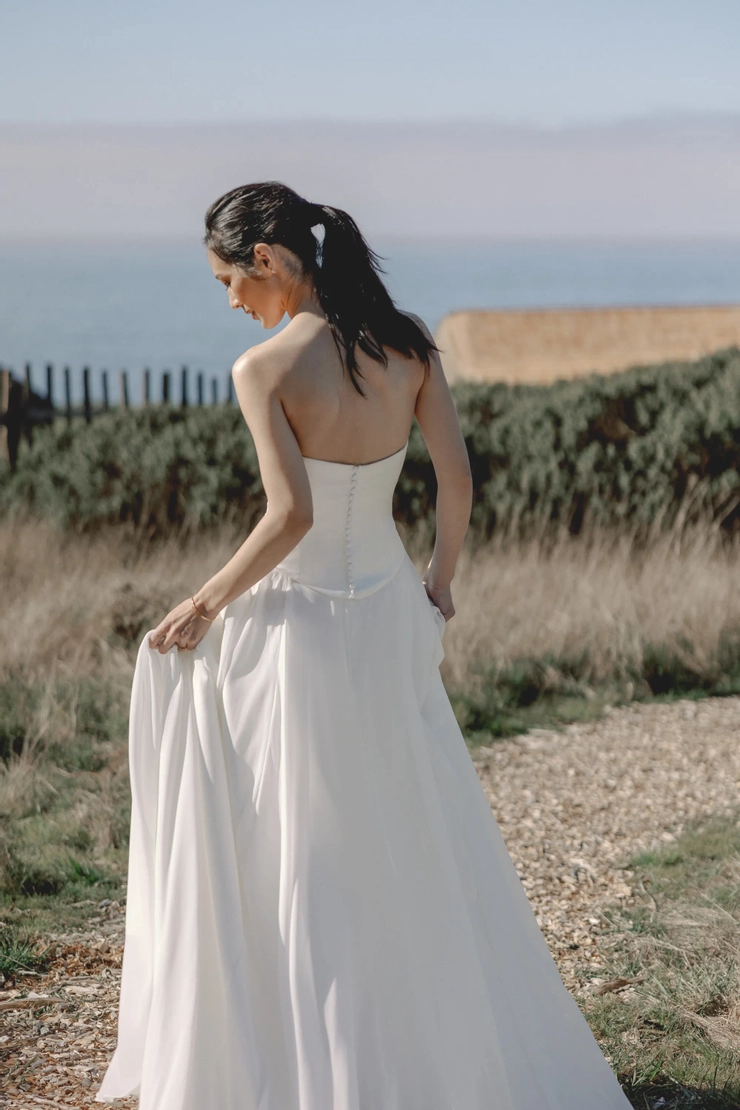 Adore by Justin Alexander Style #11406 #4 backface vertical cropped picture