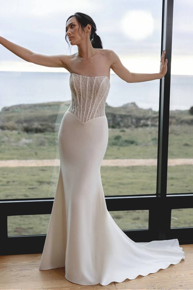 Adore by Justin Alexander Style #11411 #1 frontface vertical picture