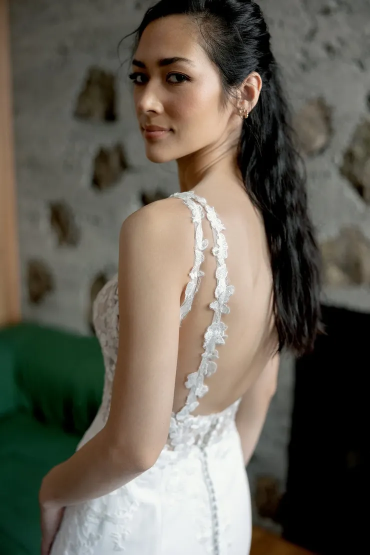 Adore by Justin Alexander Style #11415 #6 backface vertical cropped picture