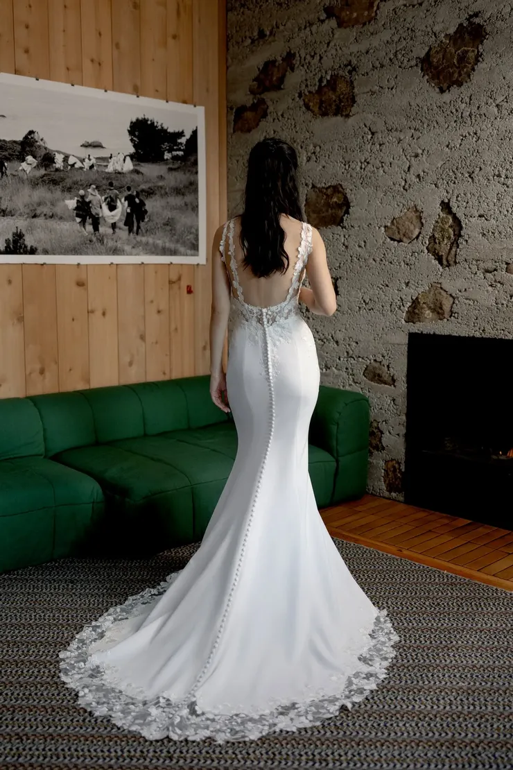 Adore by Justin Alexander Style #11415 #1 default backface vertical picture