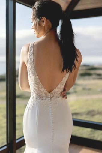 Adore by Justin Alexander #11423 #4 backface vertical cropped thumbnail