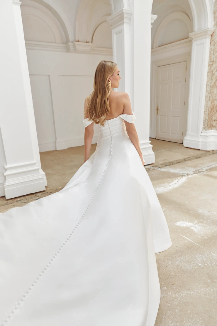 Justin Alexander Sincerity Backface Thumbnail Image