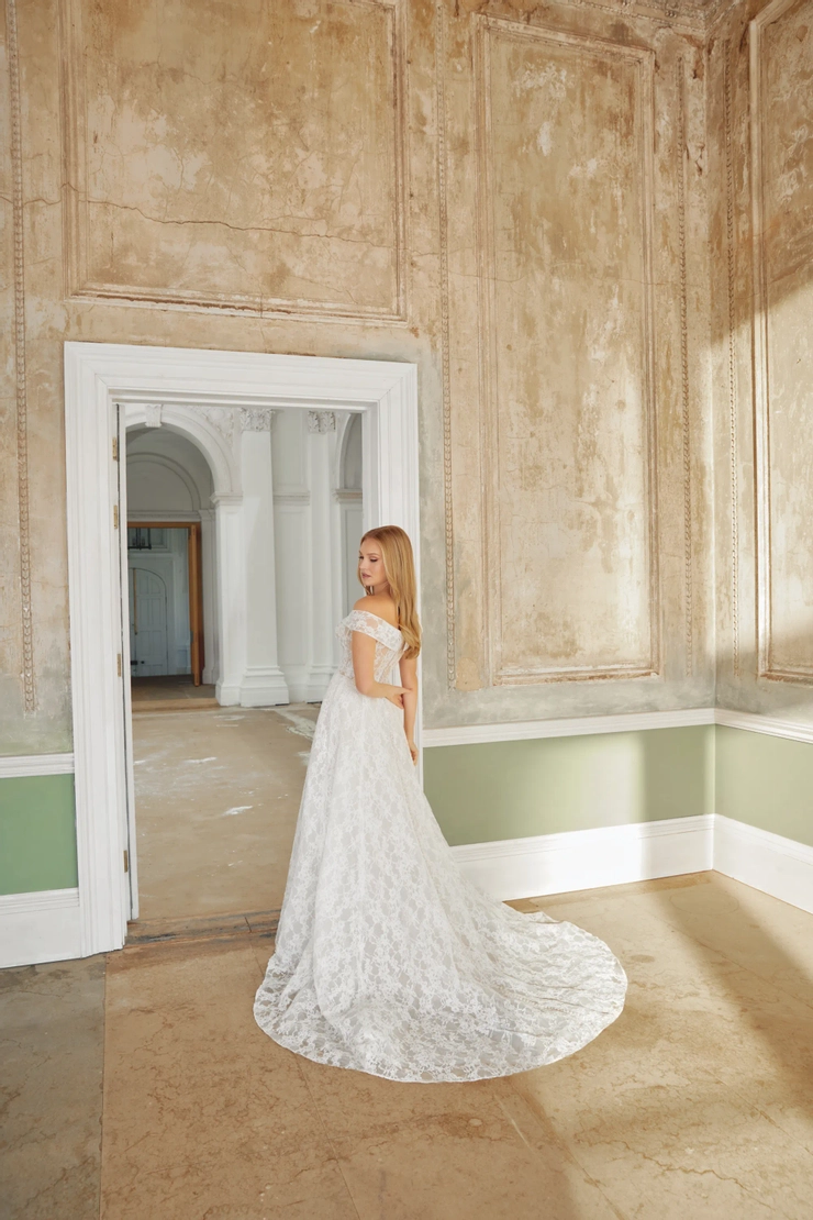 Justin Alexander Sincerity Backface Thumbnail Image