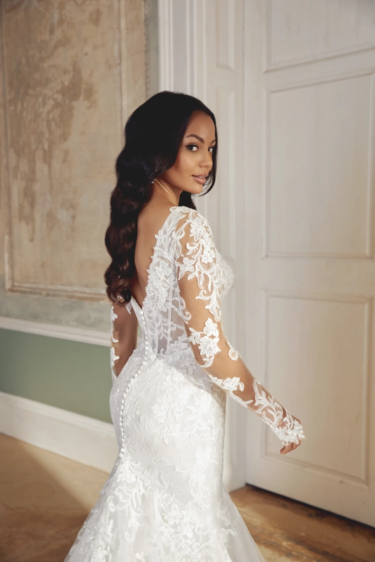 Justin Alexander Sincerity Style #44542 #7 backface vertical cropped picture