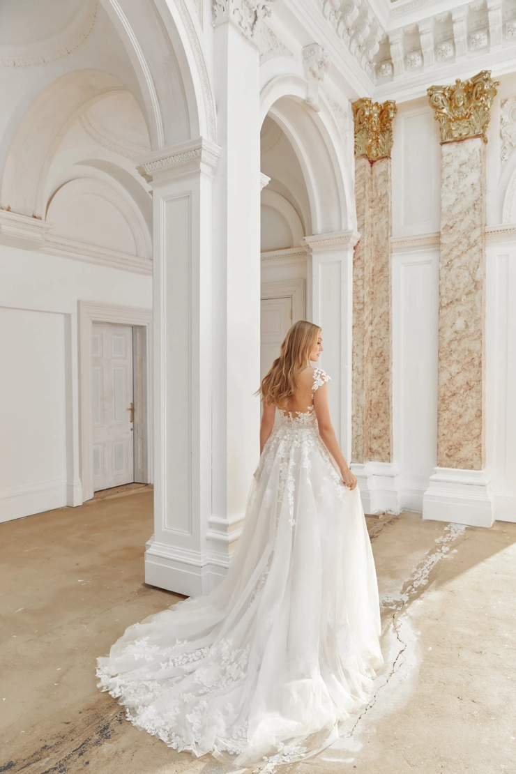 Justin Alexander Sincerity Backface Thumbnail Image