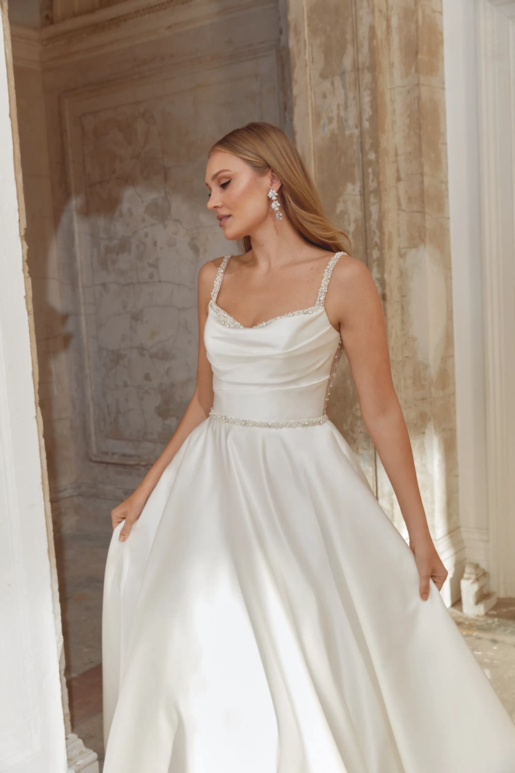 Justin Alexander Sincerity 44549 #5 frontface vertical cropped picture