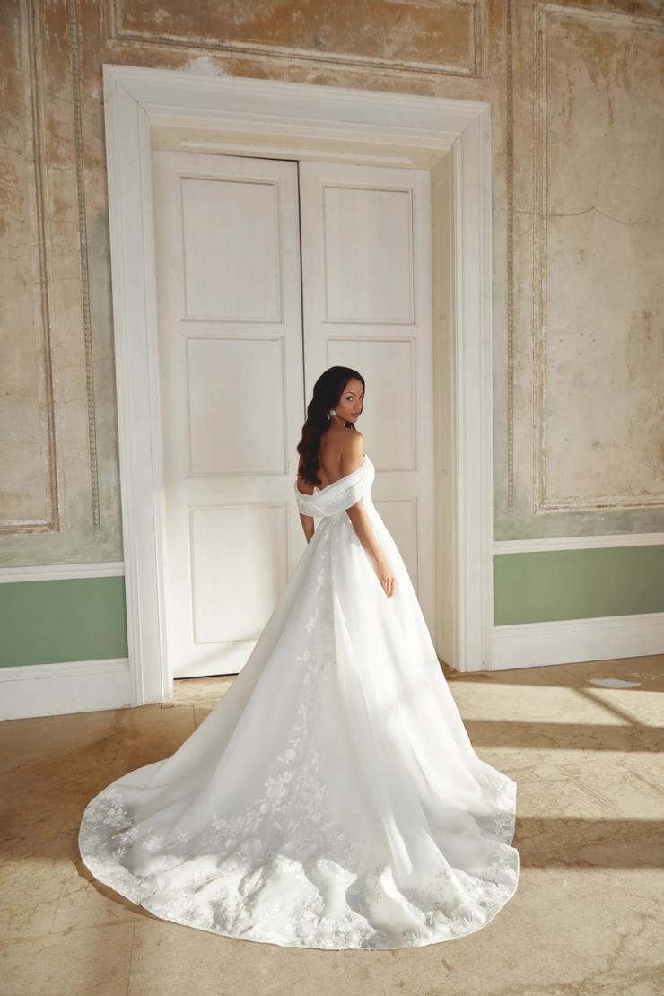 Justin Alexander Sincerity Backface Thumbnail Image