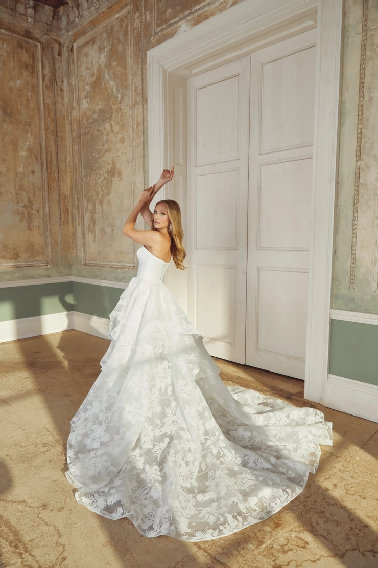 Justin Alexander Sincerity 44555 #6 backface vertical picture