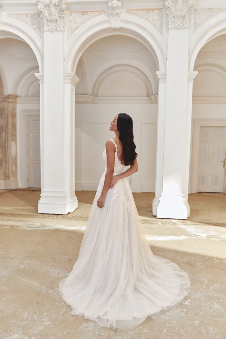 Justin Alexander Sincerity Backface Thumbnail Image