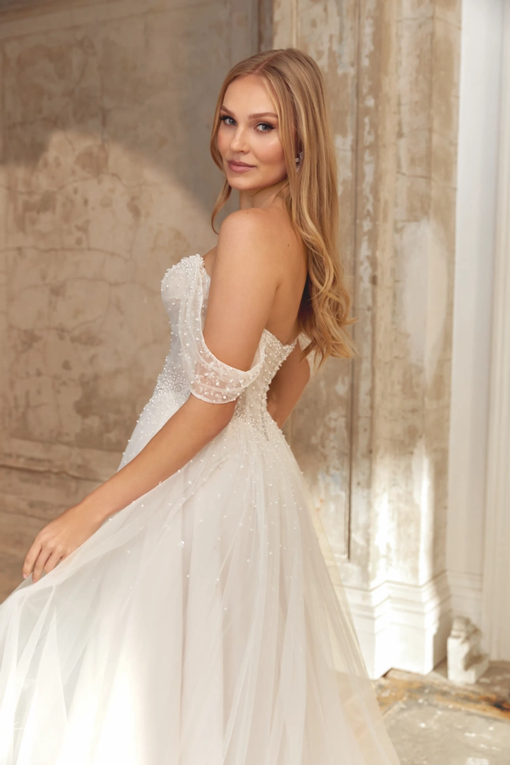 Justin Alexander Sincerity 44564 #11 vertical cropped picture