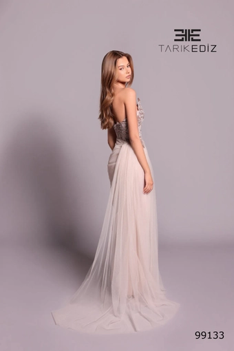 Tarik Ediz Style #99133 $1 default backface vertical thumbnail