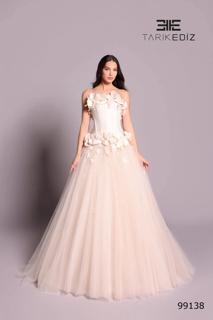 Tarik Ediz Style 99138 Default Thumbnail Image