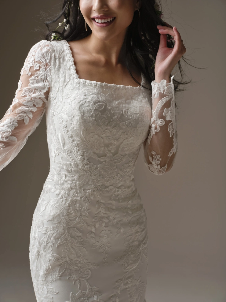Rebecca Ingram Larissa Leigh 26RK407A01