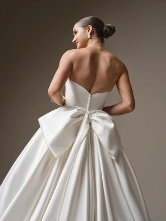Sottero and Midgley 26SS373A01 #7 backface vertical cropped thumbnail