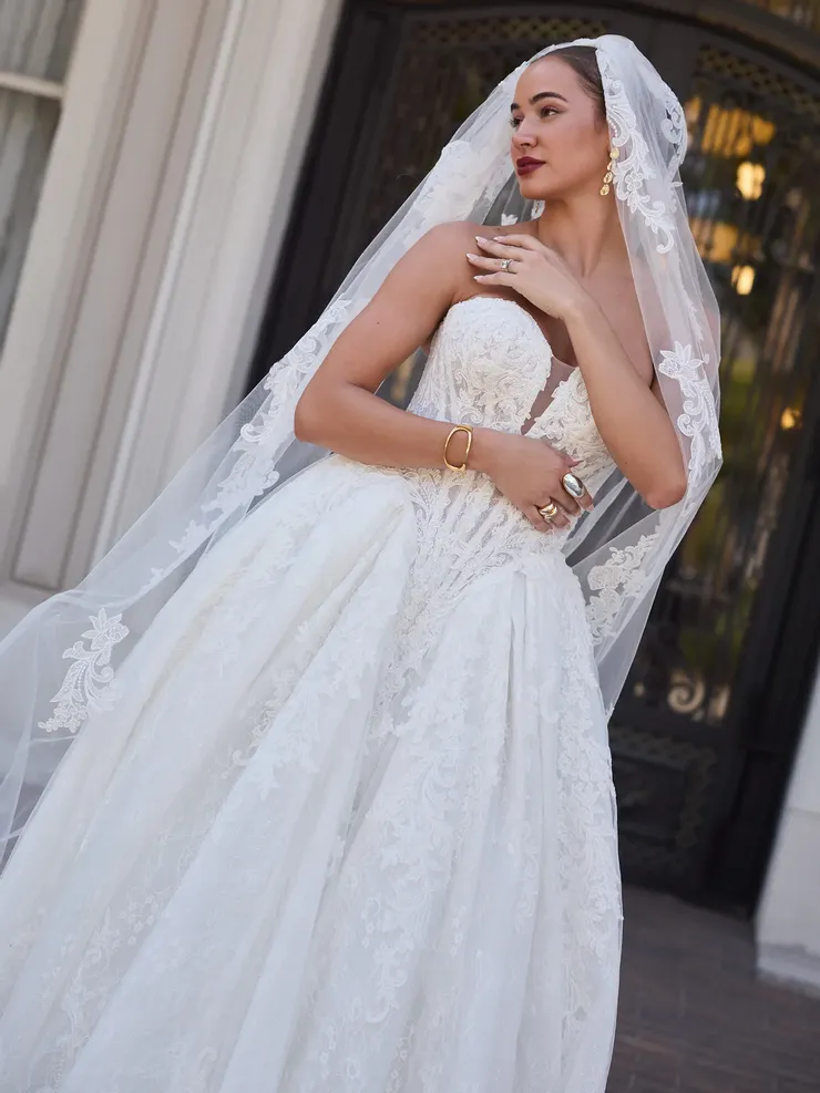 Sottero and Midgley Zulani 26SS471A01 #1 frontface vertical picture